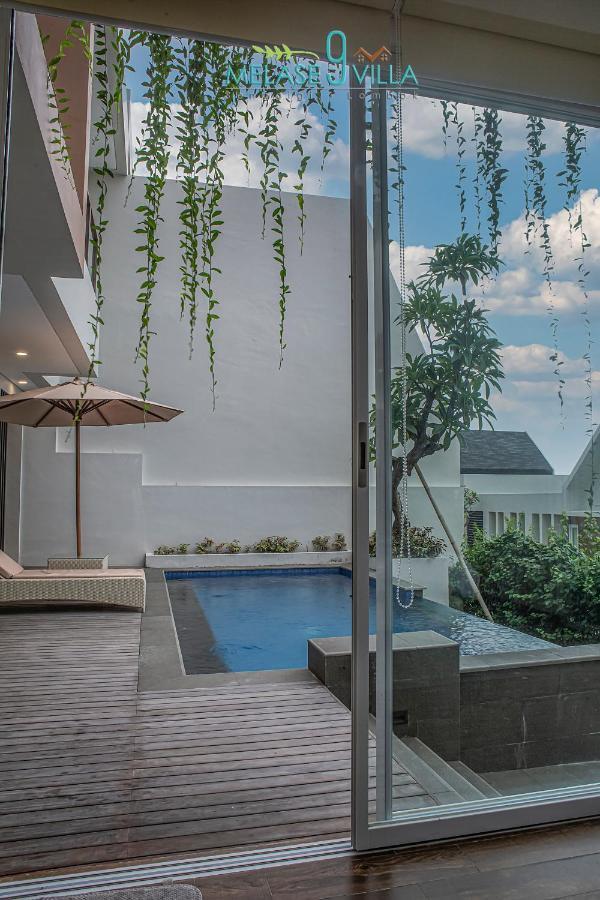 Melase 9 Villa, Senggigi Mataram Exterior photo